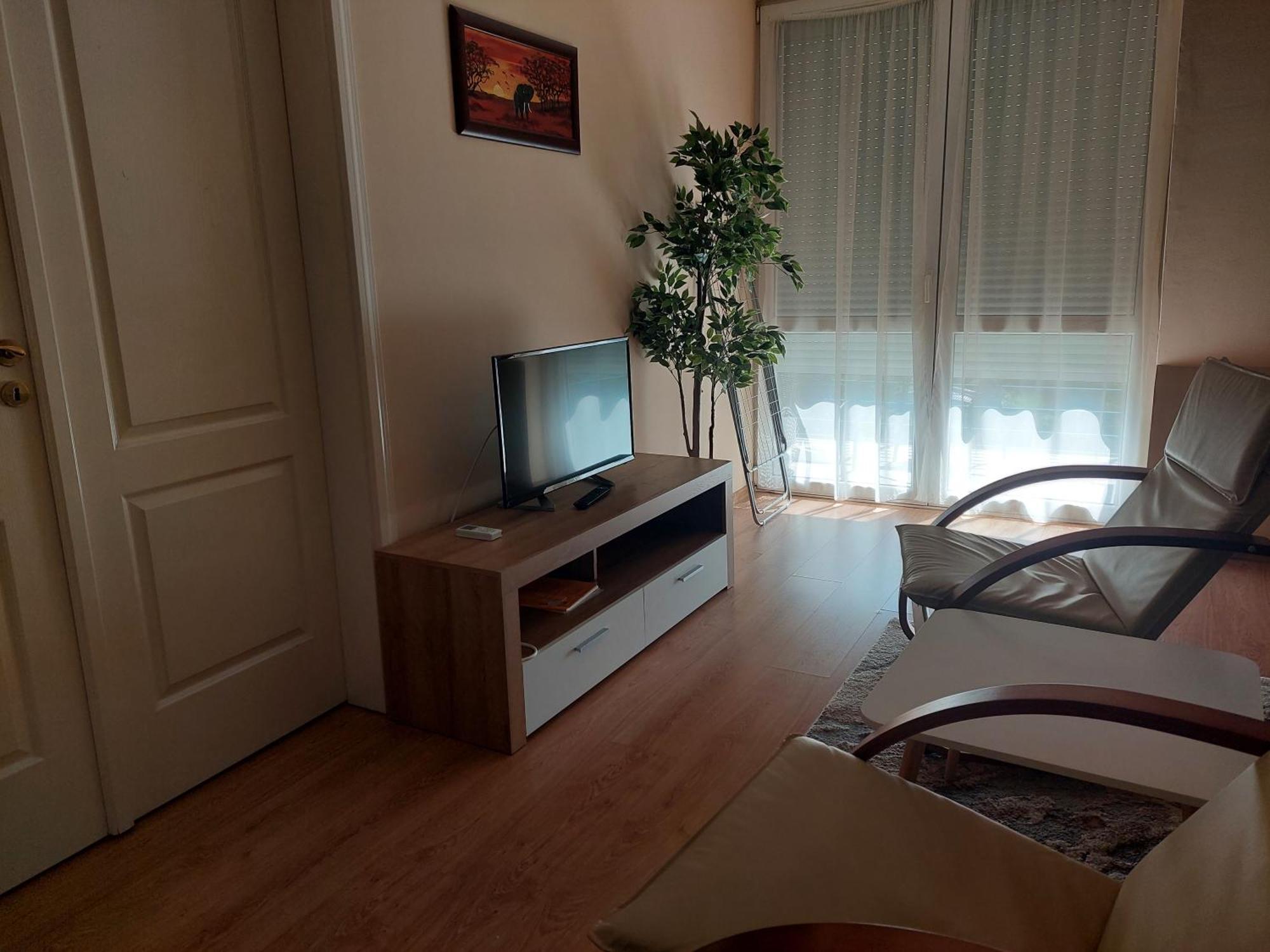 Cserke Napfeny Apartman Cserkeszolo Ngoại thất bức ảnh