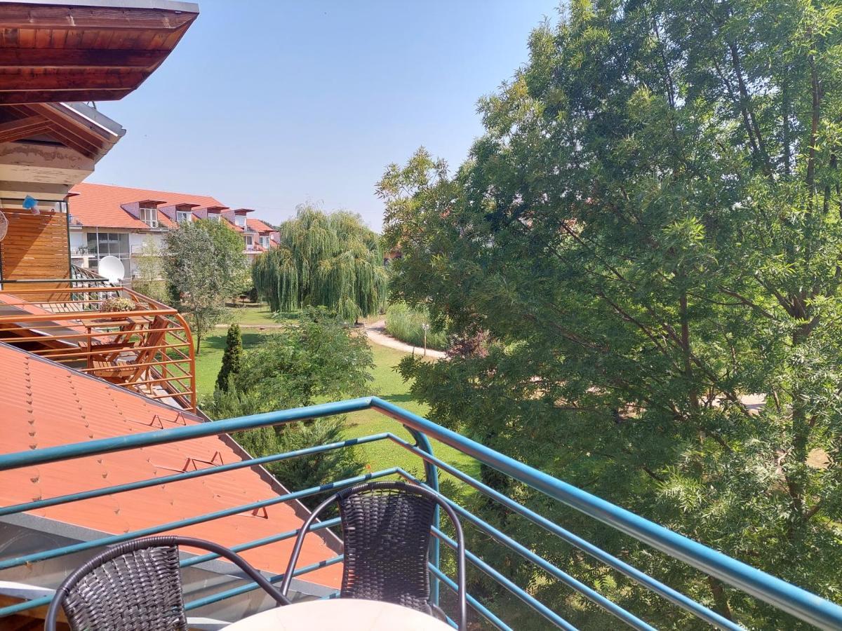 Cserke Napfeny Apartman Cserkeszolo Ngoại thất bức ảnh