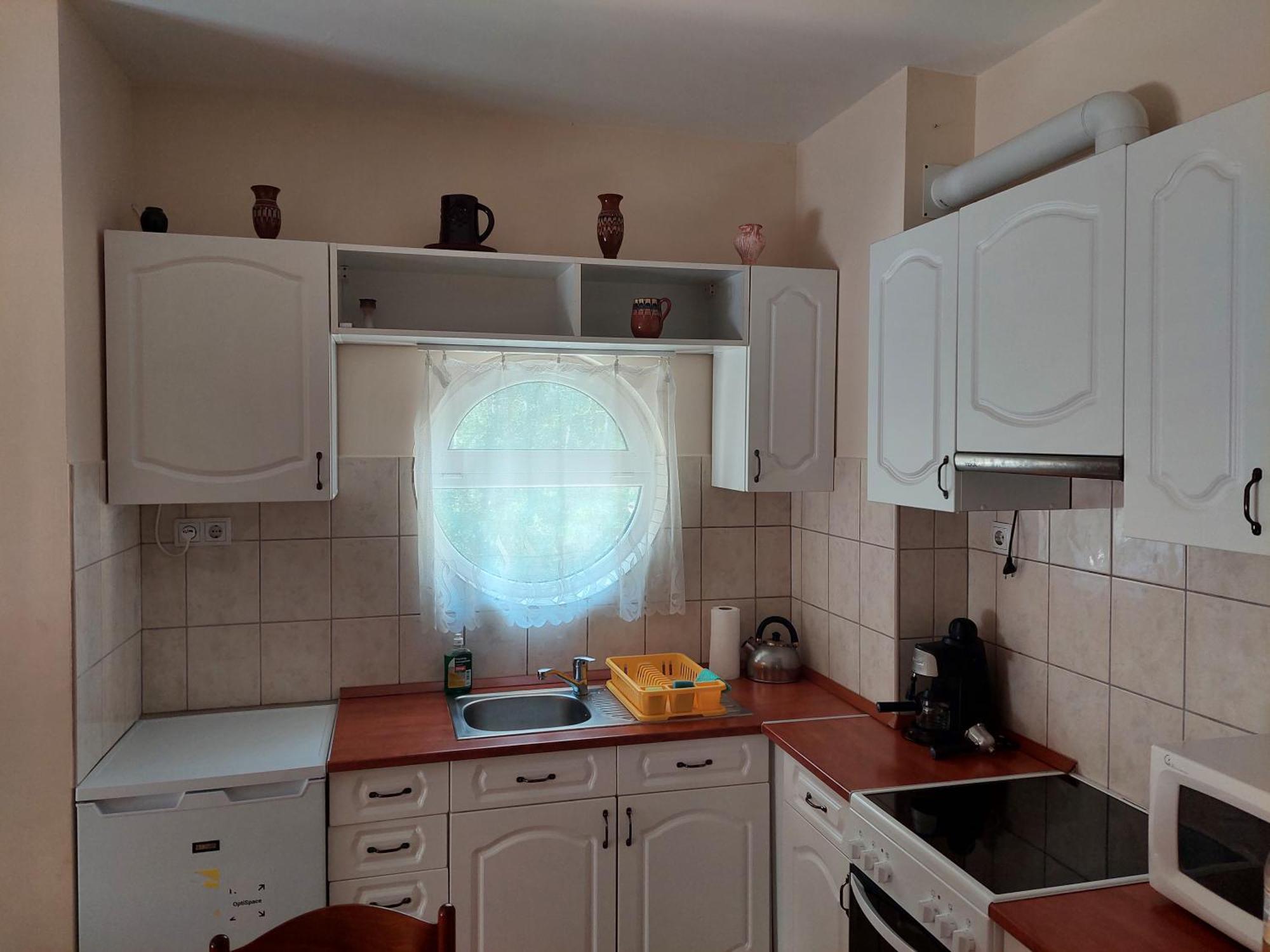 Cserke Napfeny Apartman Cserkeszolo Phòng bức ảnh