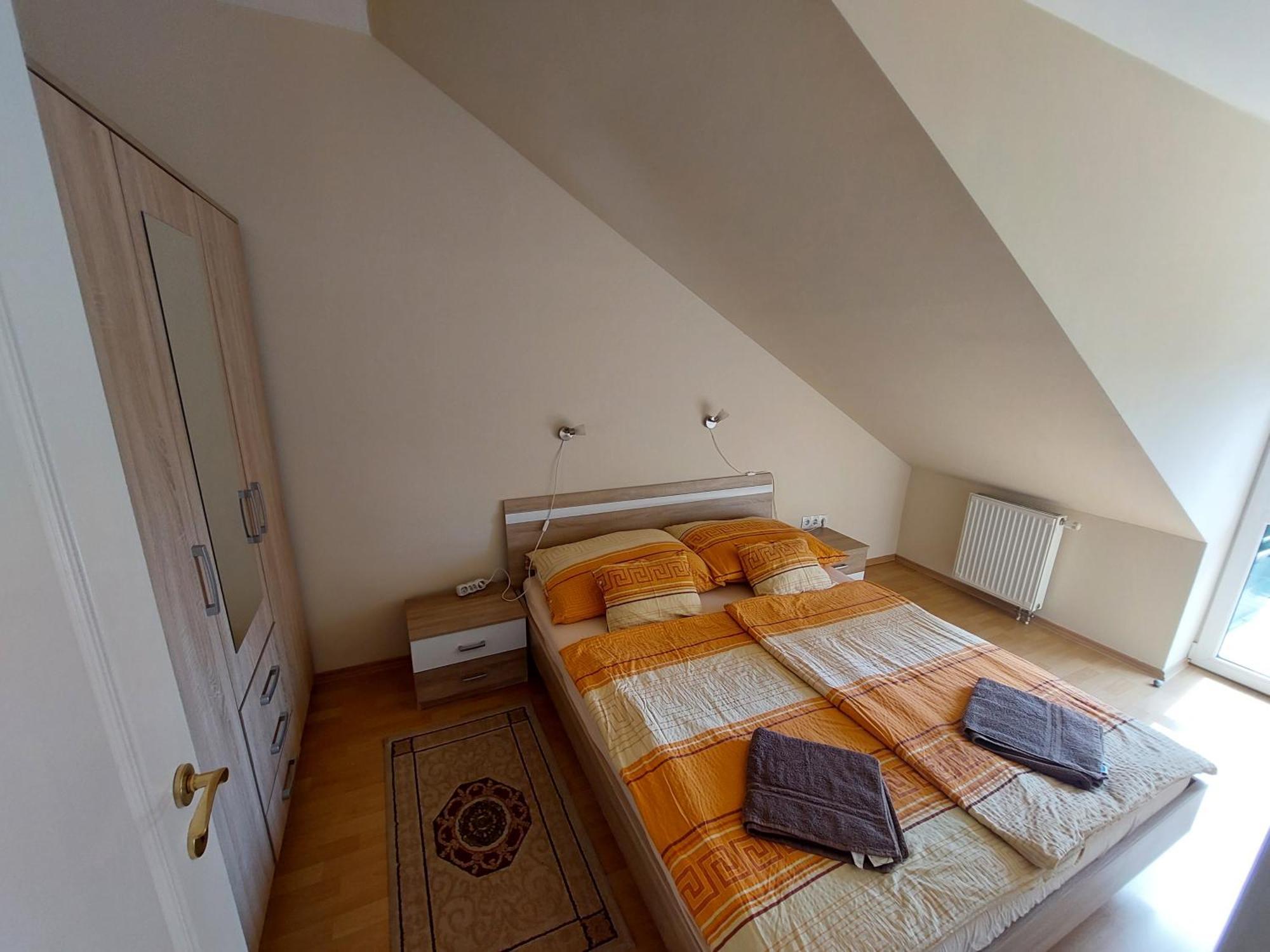Cserke Napfeny Apartman Cserkeszolo Phòng bức ảnh